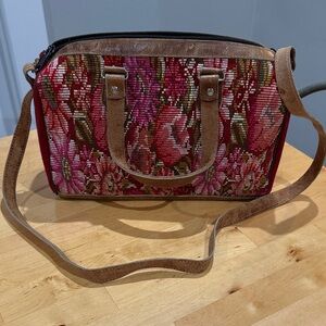 Floral Patterned Shoulder Bag
